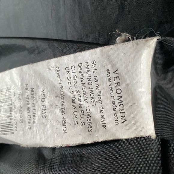 Veto Moda Wave Puffer Jacket - SizeS - black - Picture 4 of 6